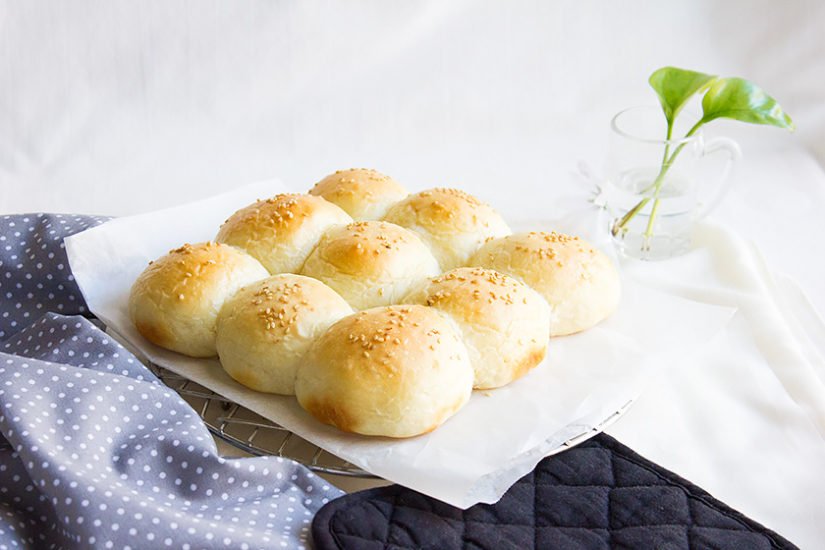 Pillow Soft Dinner Rolls