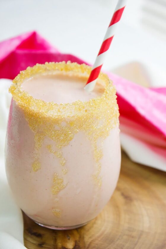 strawberry banana coconut milk smoothie 1