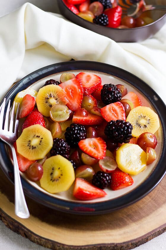 Fruit Salad Recipe with Honey Lime Dressing - Munaty Cooking