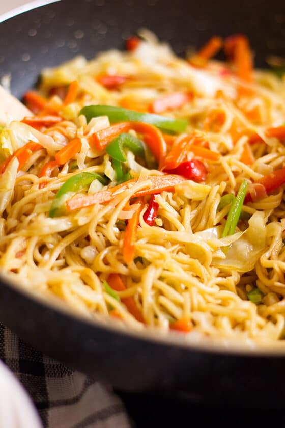 Easy Vegetable Chow Mein Recipe