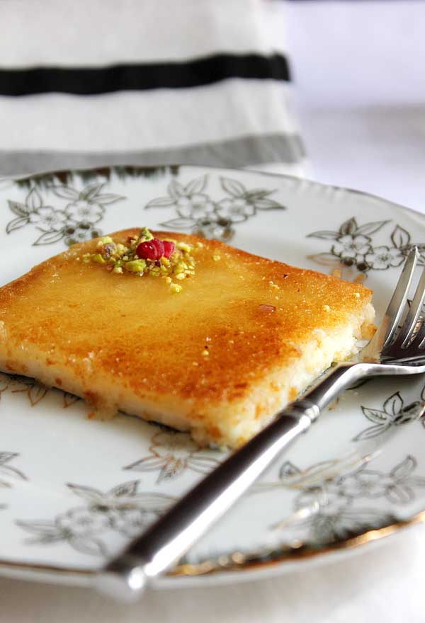 close up image of kunafeh.